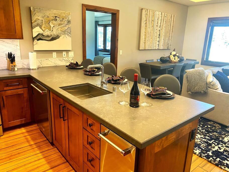 Ski In/Out - Zalanta - Great Location- 2 Hot Tubs - Heated Pool South Lake Tahoe Exterior foto